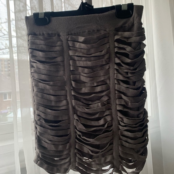 Gray string skirt or shirt - Picture 3 of 12